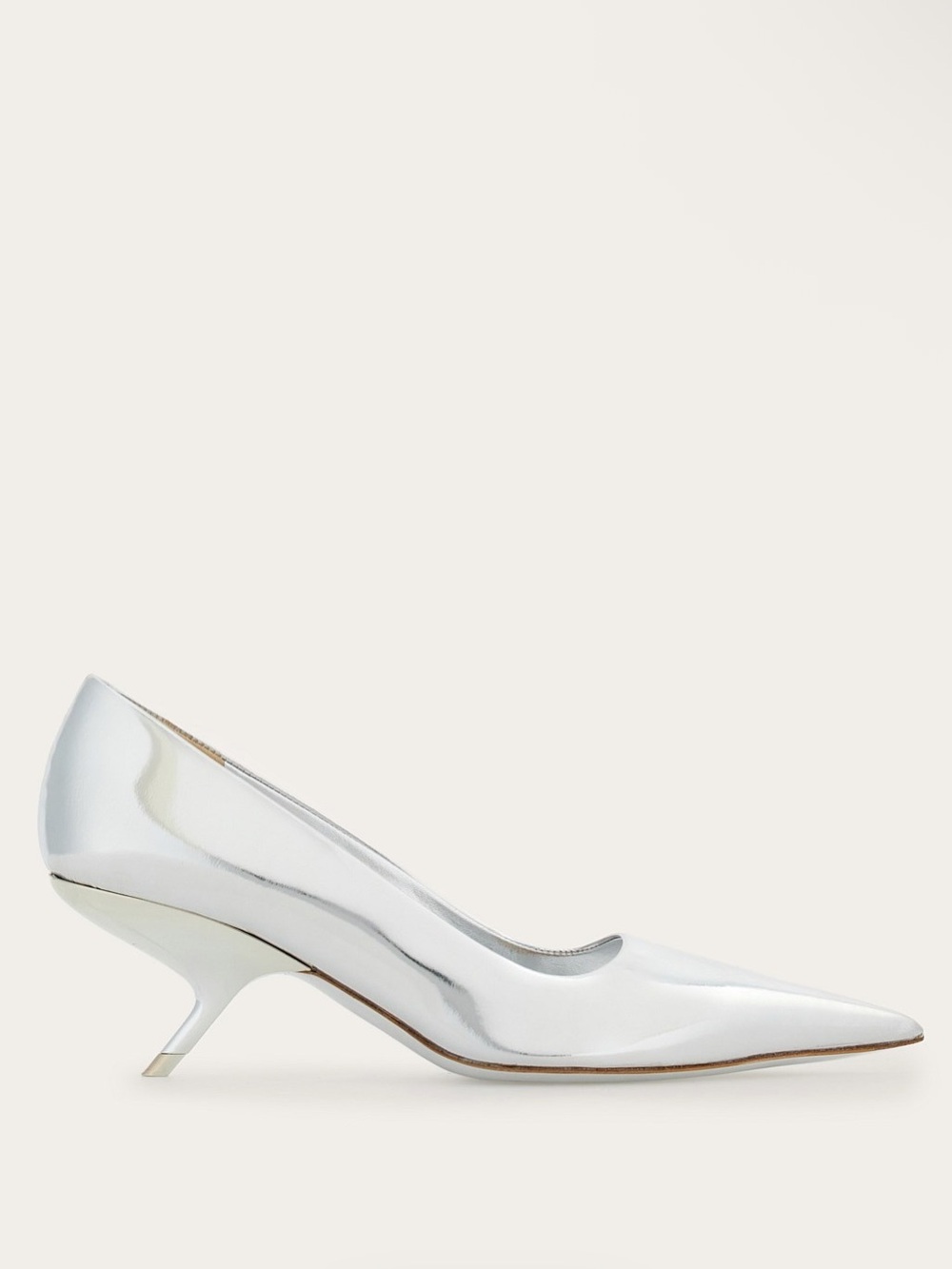 NWB FERRAGAMO EVA HEEL Silver Pointed-Toe Kitten Heel Pumps